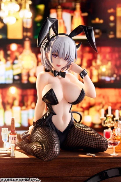 xcx-bunny-girl-lume-illustrated-by-yatsumi-suzuame-1-6-scale-figure-deluxe-ver19