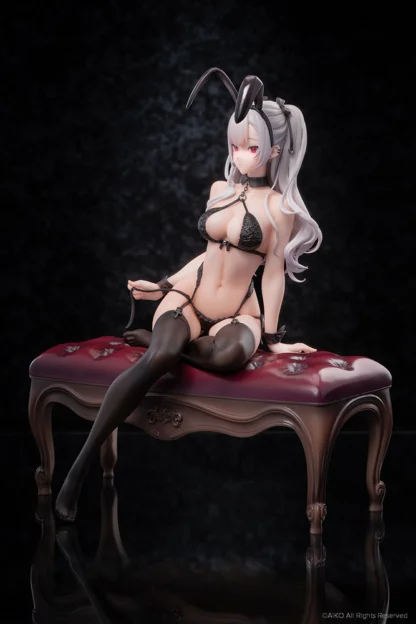 6974992520058-black-bunny-girl-tana-1-7-scale-figure4