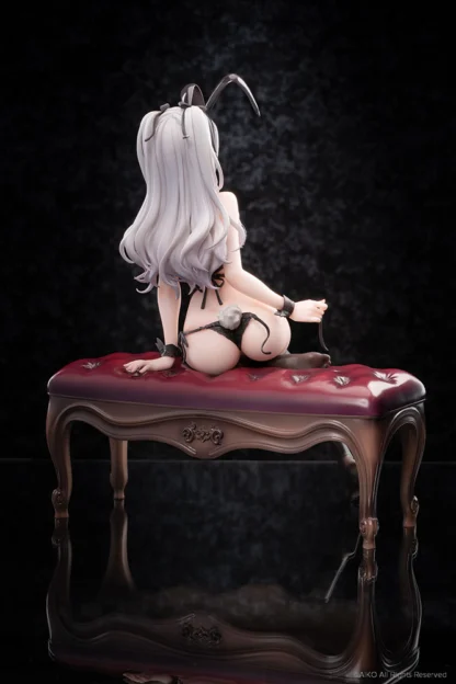 6974992520058-black-bunny-girl-tana-1-7-scale-figure8