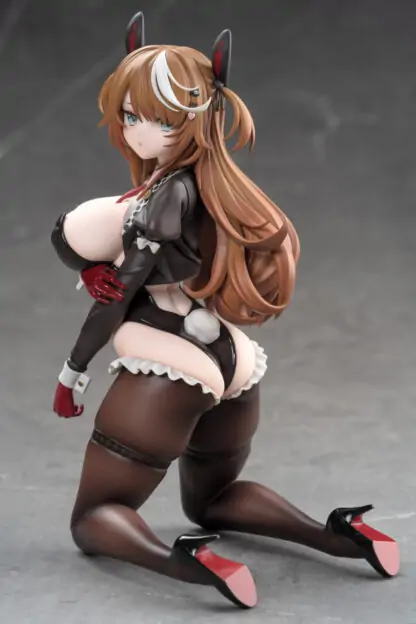 6972055110079-simao-mochi-bunny-girl-std-ver-complete-figure (1)