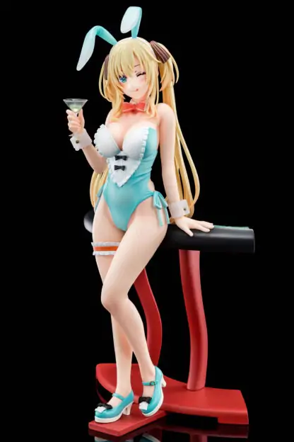 The Demon Sword Master of Excalibur Academy Regina Mercedes Crimson Bunny Figure w/ Nip Slip Gimmick System