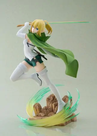 Is It Wrong to Try to Pick Up Girls in a Dungeon? V Ryu Lion Lv.6 ver. 1/7 Scale Figure